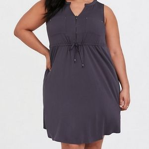Torrid size 1 Grey zip dress